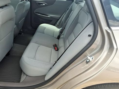 Used 2024 Chevrolet Malibu LS FWD image 14