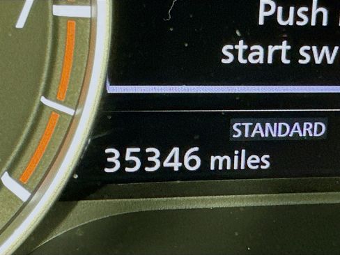 Used 2025 Nissan Rogue SV image 19