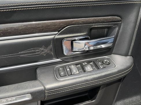 Used 2017 RAM 3500 Limited AWD/4WD image 32