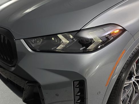 New 2026 BMW X5 xDrive50e w/ M Sport Package image 31