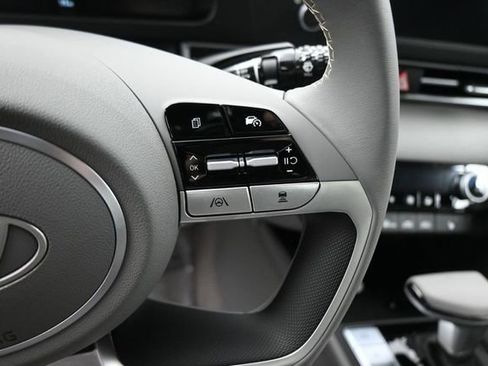 New 2026 Hyundai Elantra SEL Sport Premium FWD image 19