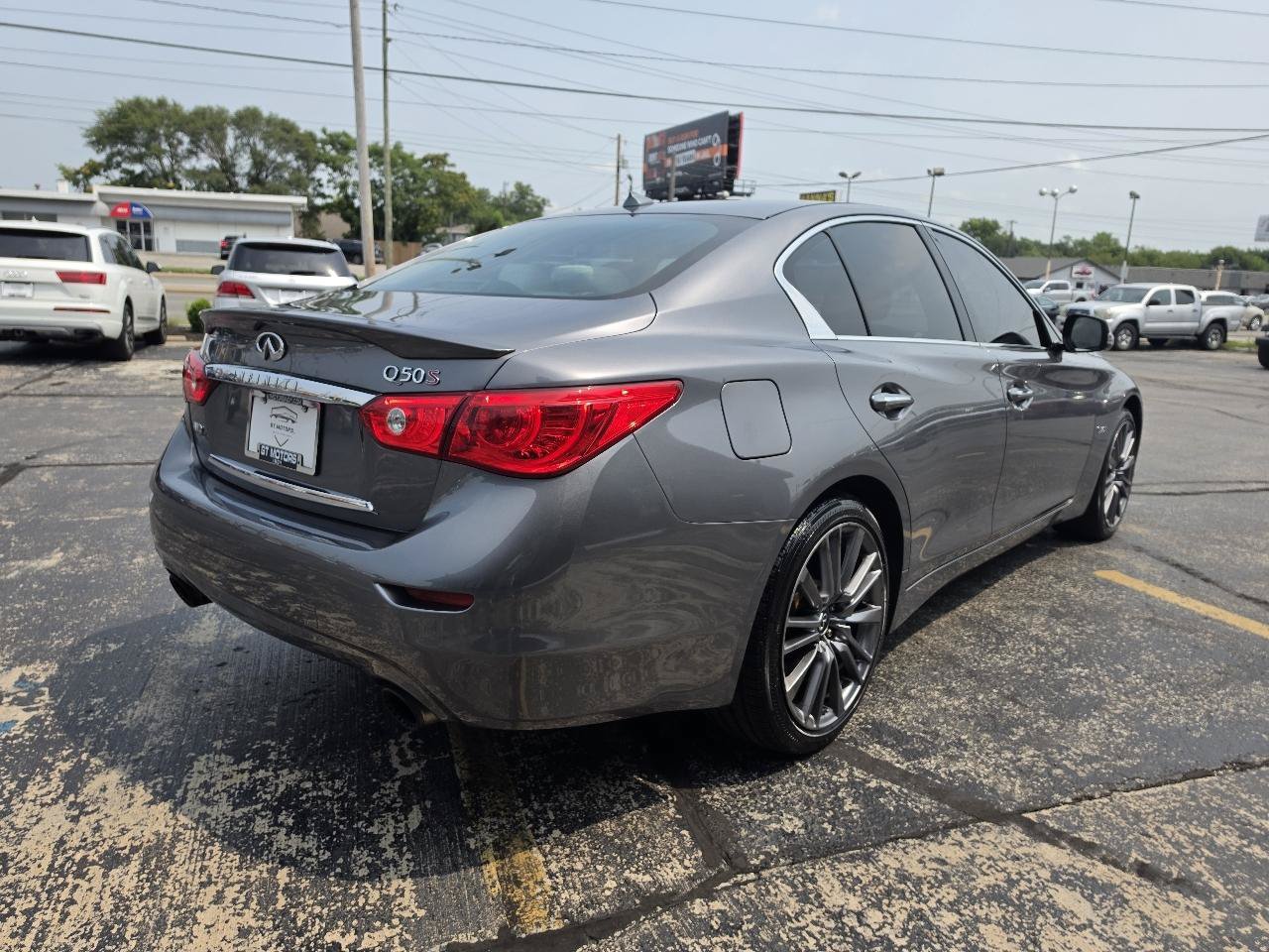 Used 2016 INFINITI Q50 Red Sport 400 AWD/4WD image 5