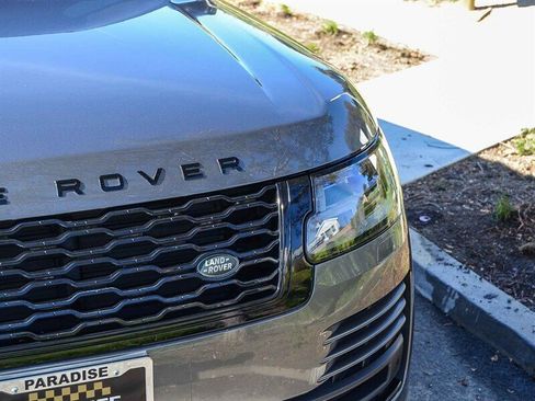 Used 2019 Land Rover Range Rover HSE image 10