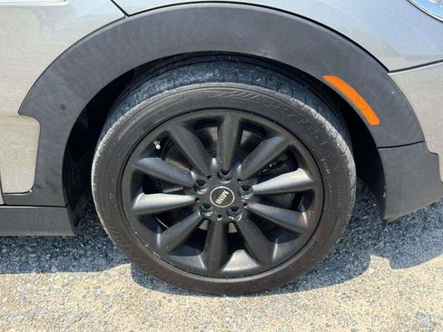 Used 2017 MINI Cooper Clubman S FWD image 6