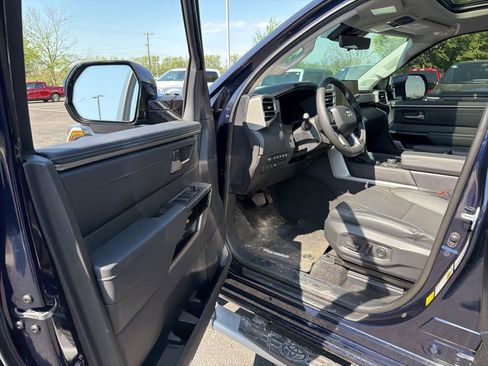 Used 2024 Toyota Tundra Limited image 6