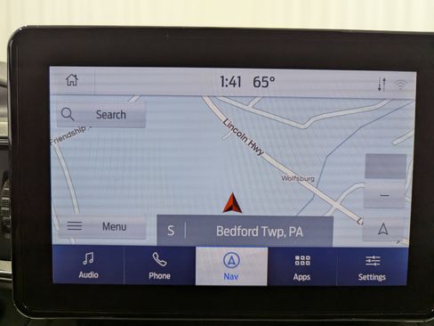 Used 2024 Ford Explorer XLT w/ Equipment Group 202A AWD/4WD image 27