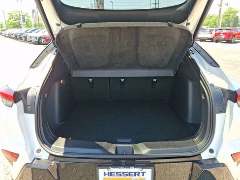 Certified 2024 Buick Envista Sport Touring w/ Convenience I Package FWD image 30