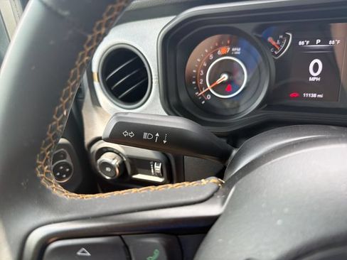 Used 2024 Jeep Wrangler Unlimited Sport AWD/4WD image 18