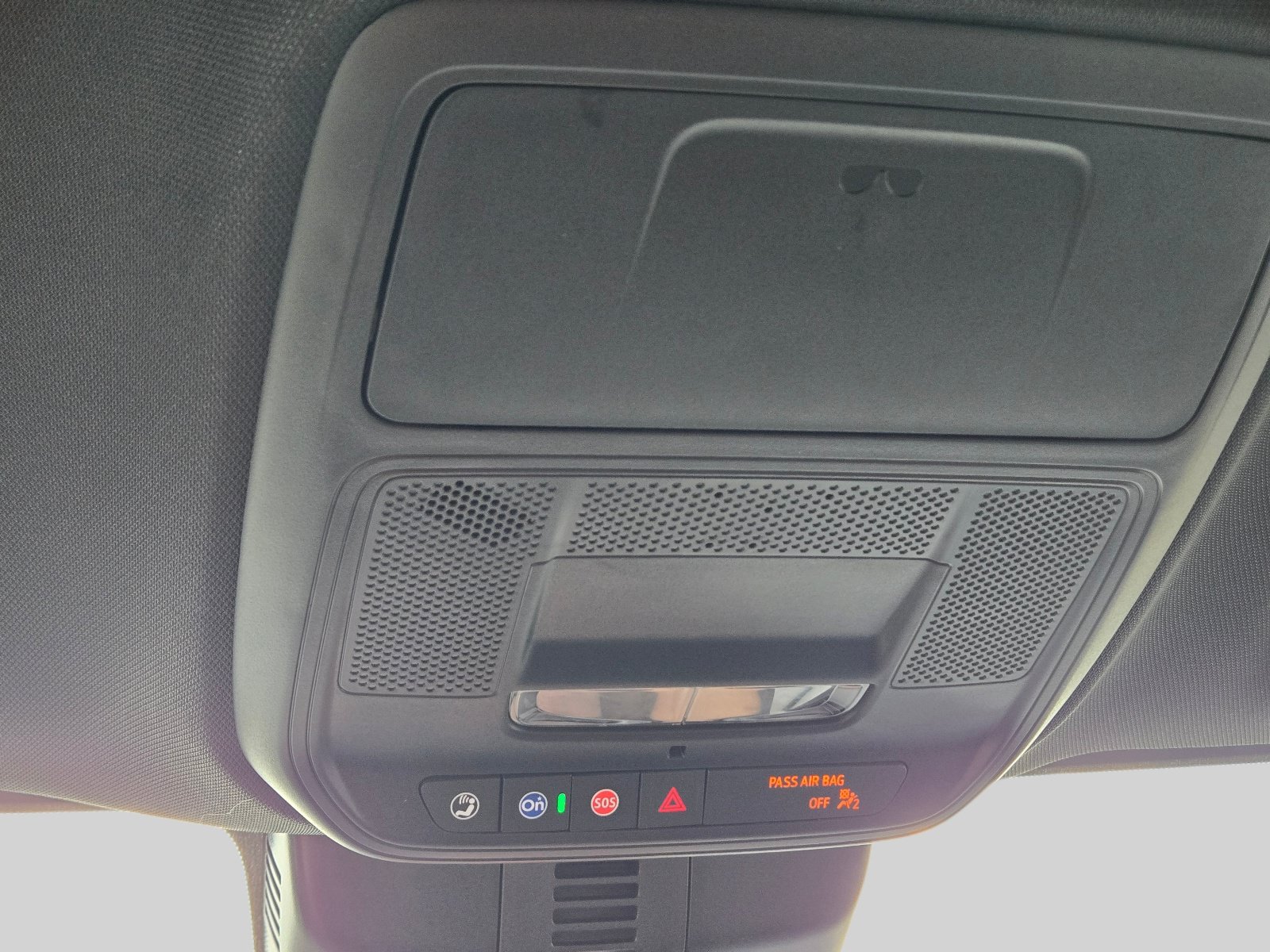 Used 2026 Chevrolet Traverse LT FWD image 30