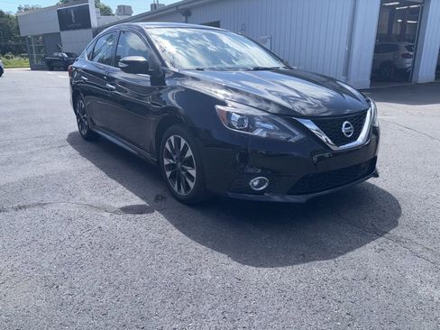 Used 2019 Nissan Sentra SR Turbo FWD image 4