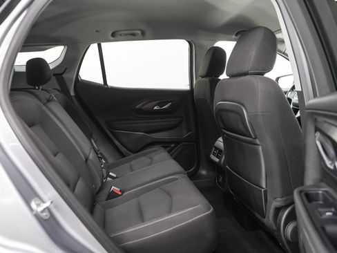 Used 2024 GMC Terrain SLE FWD image 12