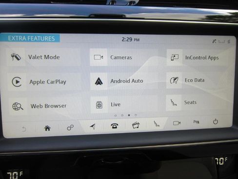 Used 2019 Jaguar F-PACE Premium image 17