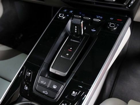 Certified 2025 Porsche 911 Turbo S AWD/4WD image 16