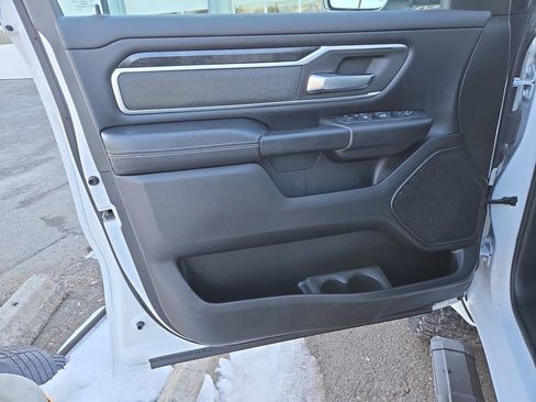 Used 2021 RAM 1500 Big Horn image 12