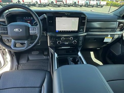 New 2025 Ford F350 Lariat image 18