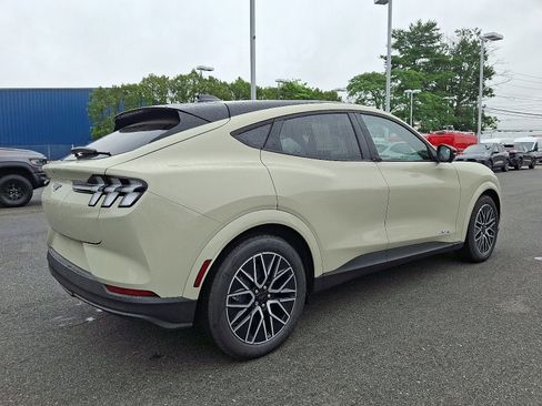 New 2025 Ford Mustang Mach-E Premium image 7
