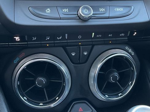 Used 2019 Chevrolet Camaro LT w/ RS Package image 31