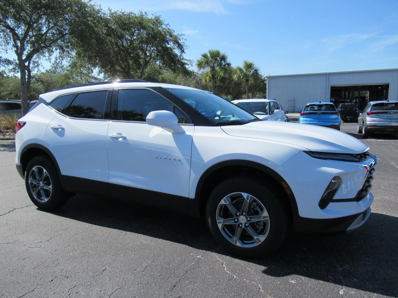 New 2026 Chevrolet Blazer LT w/ Convenience Package FWD image 4