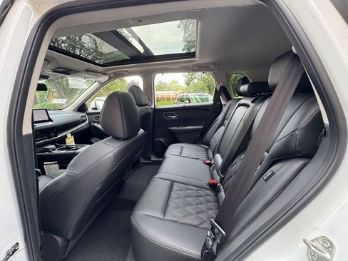 New 2026 Nissan Rogue Platinum AWD/4WD image 31