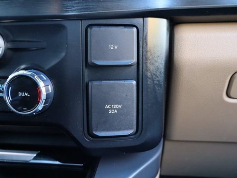 Used 2024 Ford F350 Lariat w/ Lariat Ultimate Package image 37