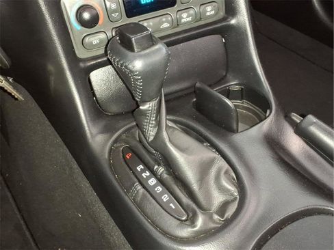 Used 2003 Chevrolet Corvette Convertible w/ Preferred Equipment Group1 image 7