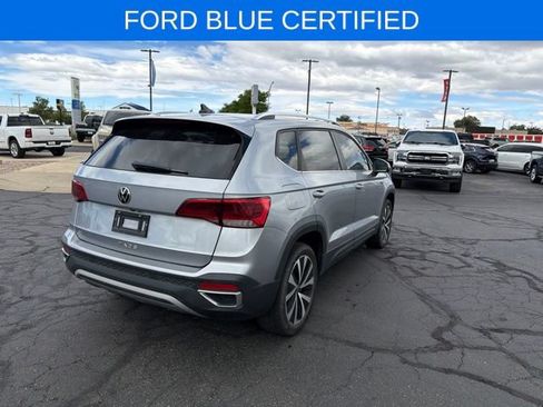 Used 2022 Volkswagen Taos SE FWD image 7