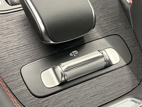 New 2025 Mercedes-Benz GLE 63 AMG S image 33