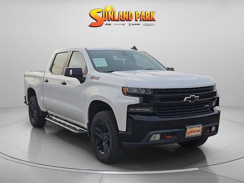 Used 2020 Chevrolet Silverado 1500 LT Trail Boss image 1