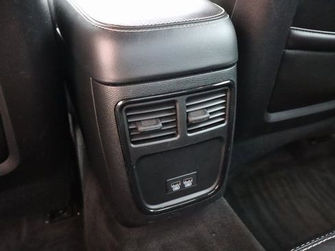 Used 2018 Chrysler 300 S w/ 300S Premium Group image 40