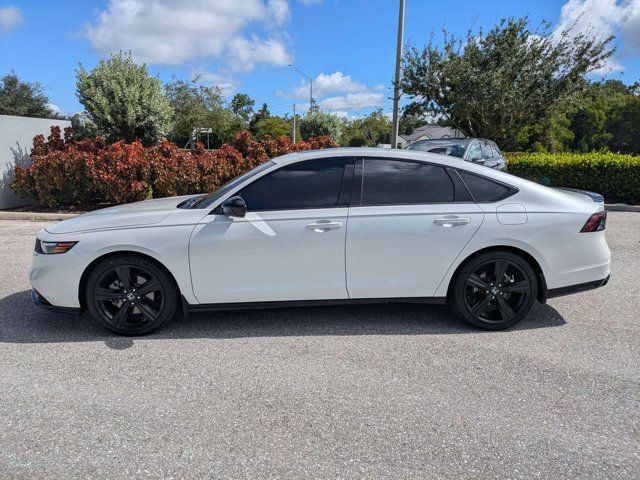 Used 2023 Honda Accord Sport image 8
