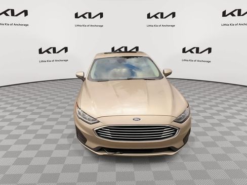 Used 2019 Ford Fusion SE AWD/4WD image 3