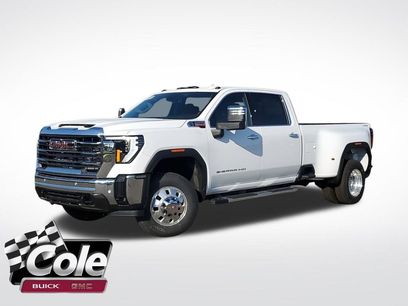 New 2026 GMC Sierra 3500 SLT w/ SLT Premium Package