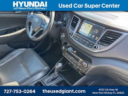 Used 2016 Hyundai Tucson Limited w/ Option Group 03 AWD/4WD image 7