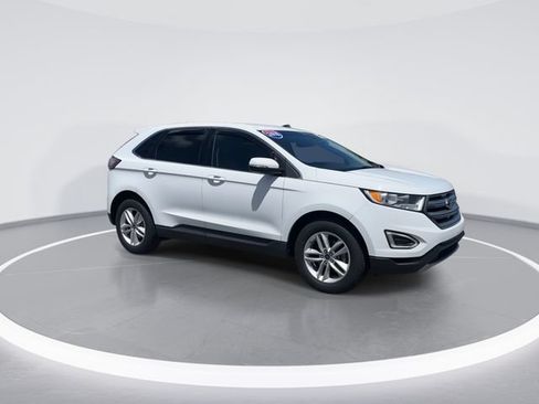 Certified 2018 Ford Edge SEL w/ Equipment Group 201A FWD image 8