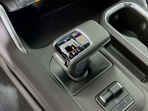 Used 2025 GMC Sierra 1500 Denali image 16