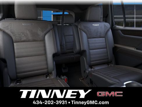New 2026 GMC Acadia Denali Ultimate w/ LPO, Illumination Package AWD/4WD image 17