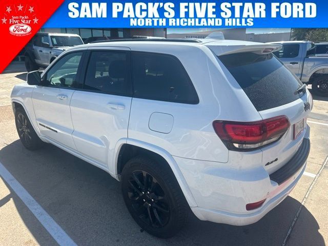 Used 2021 Jeep Grand Cherokee Laredo X AWD/4WD image 13