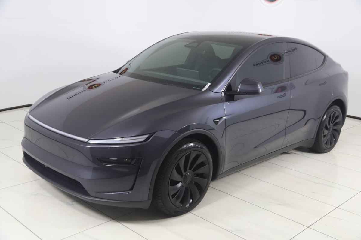 Used 2026 Tesla Model Y AWD image 51