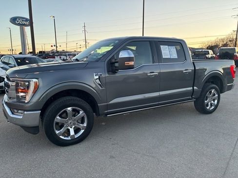 Used 2023 Ford F150 Lariat w/ Equipment Group 502A High image 3