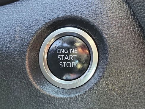 Used 2024 Toyota Corolla SE FWD image 32