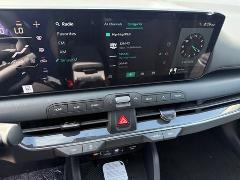 New 2026 Kia K4 EX image 12