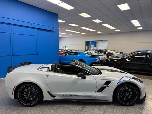 Used 2018 Chevrolet Corvette Grand Sport w/ Carbon 65 Edition RWD image 5