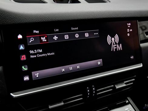 Used 2023 Porsche Cayenne image 62