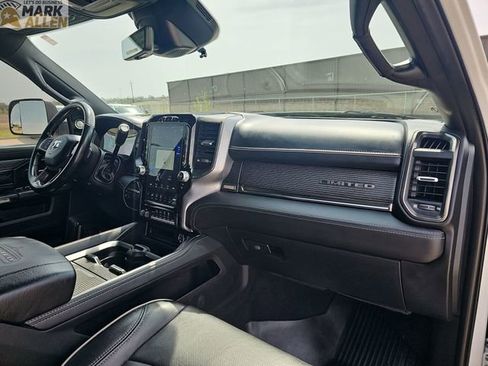 Used 2021 RAM 2500 Limited AWD/4WD image 29
