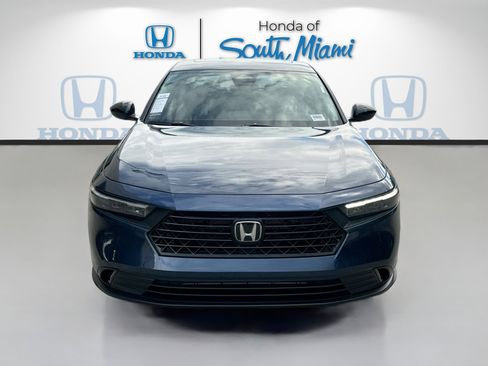 New 2025 Honda Accord SE image 2