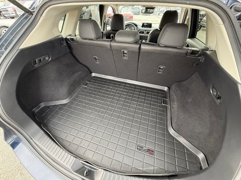 Used 2019 MAZDA CX-5 Touring image 29