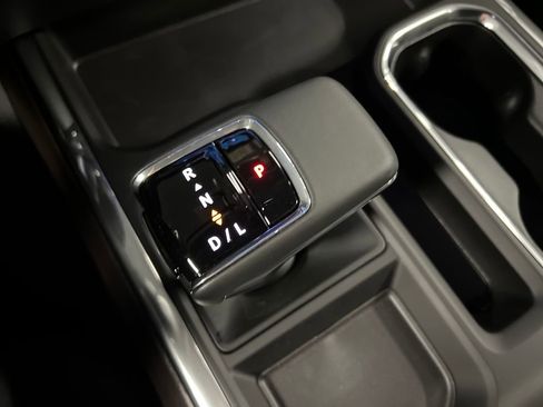 New 2026 GMC Sierra 1500 SLT AWD/4WD image 26