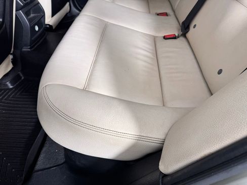 Used 2016 BMW X3 sDrive28i RWD image 34