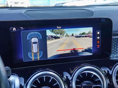 Certified 2024 Mercedes-Benz EQB 350 4MATIC SUV image 23