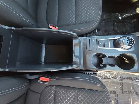 Used 2024 Ford Escape Active w/ Cold Weather Package image 18